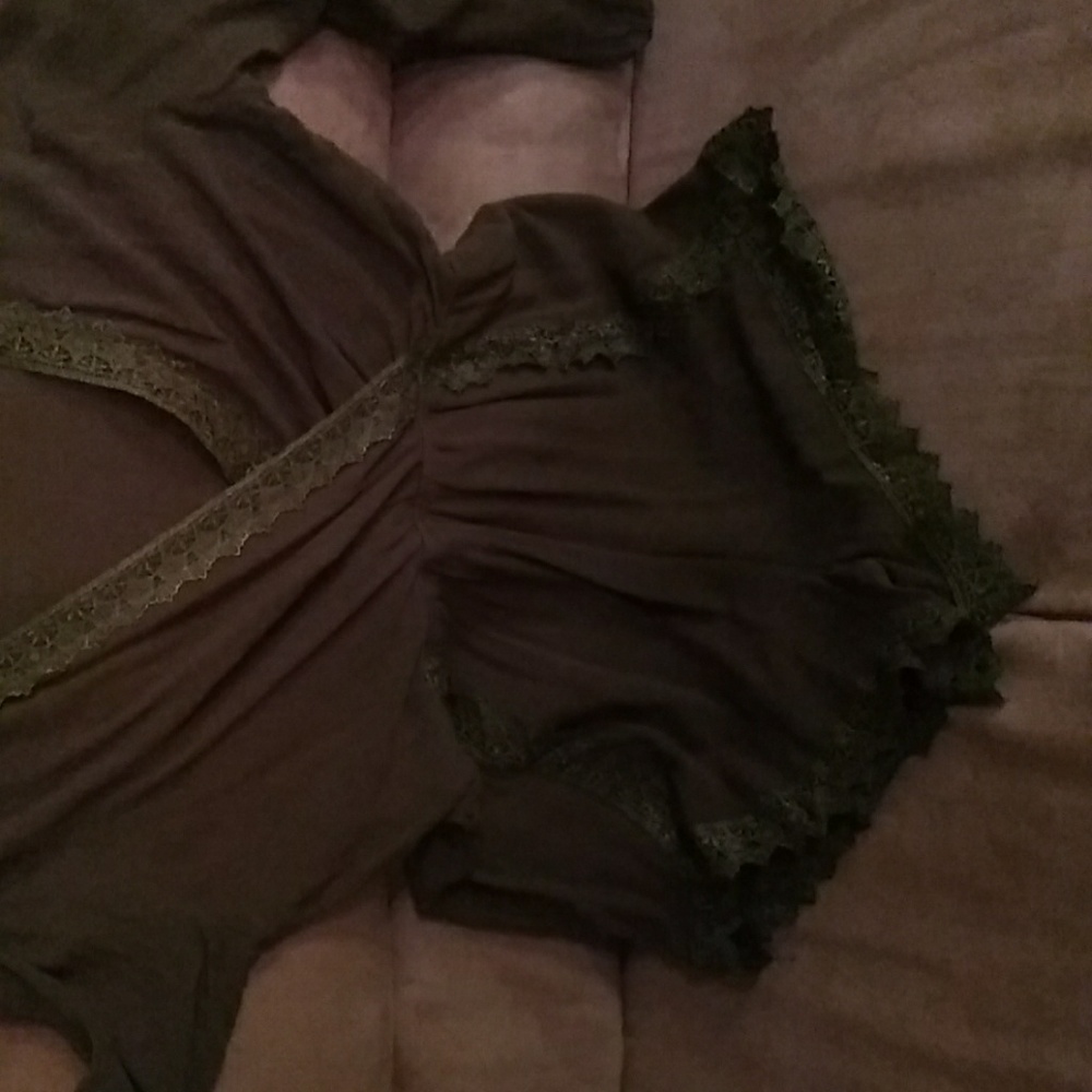 Green romper/shorts